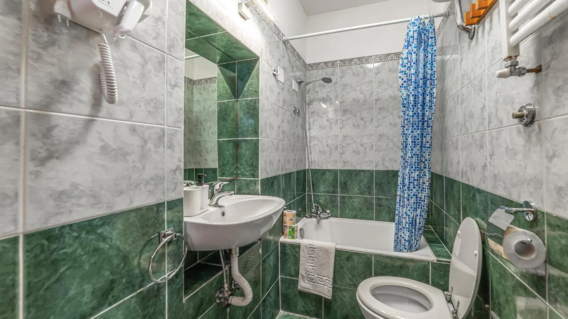 Casa Sincera - Ospedale Gemelli & Metro Battistini Apartment Rome